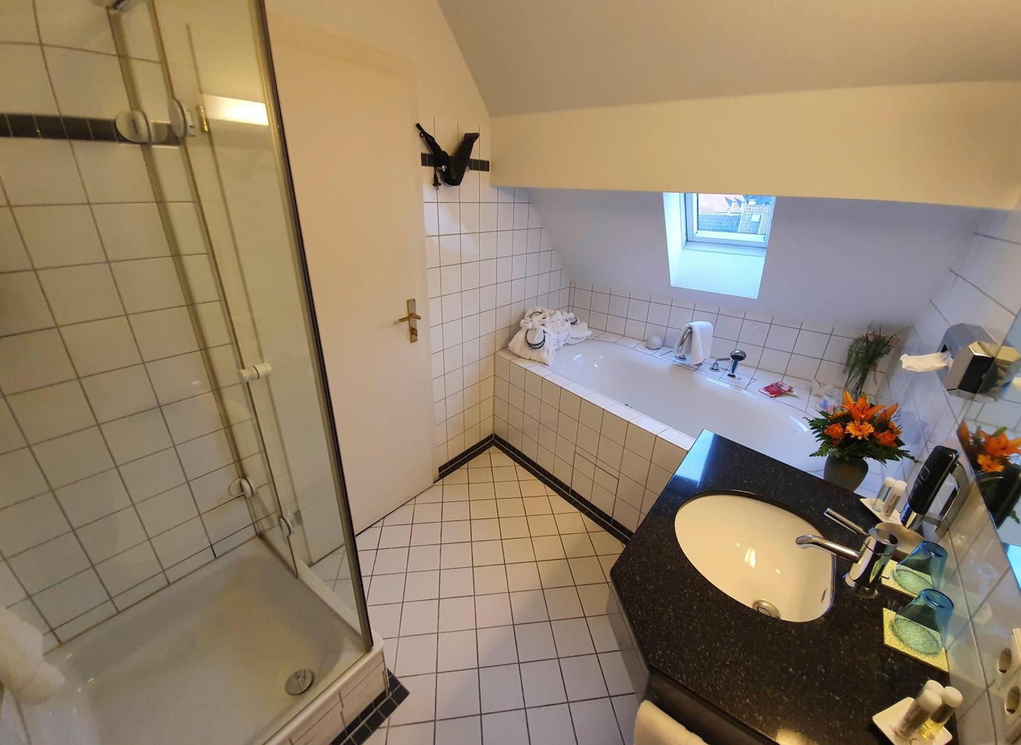 Suite Room