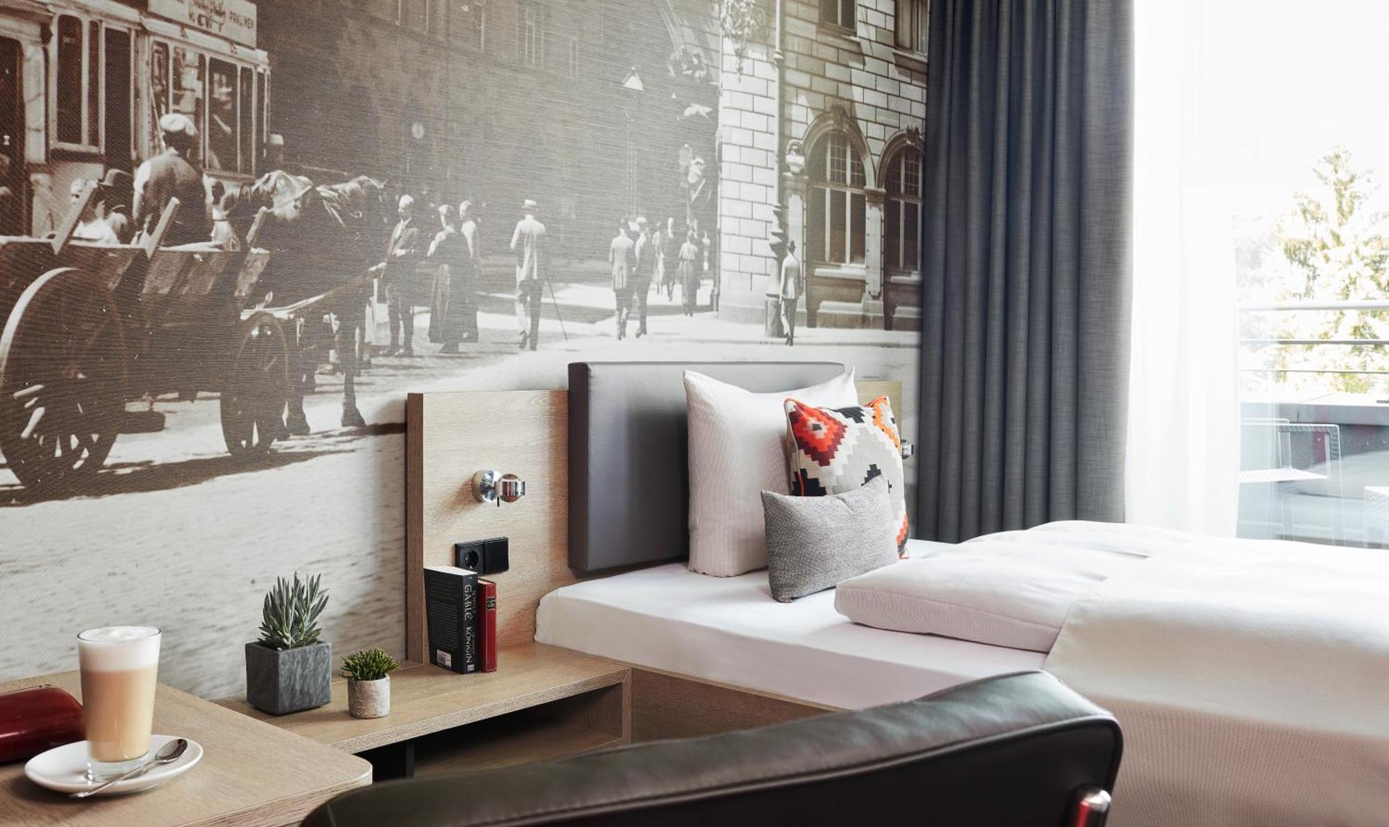 Deluxe Single Apartment Long
