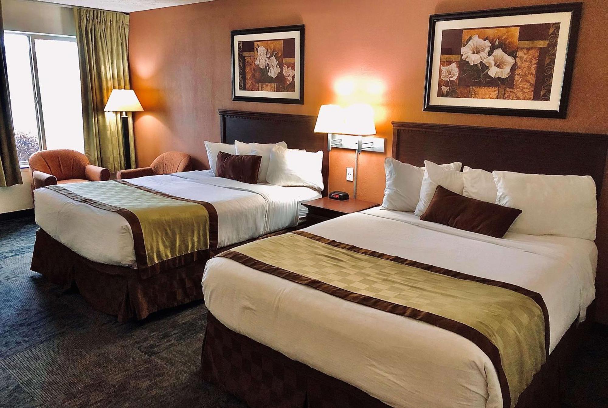 Deluxe Queen Room with Two Queen Beds - Disability Access - Non-Smoking,1219313461:JPEG