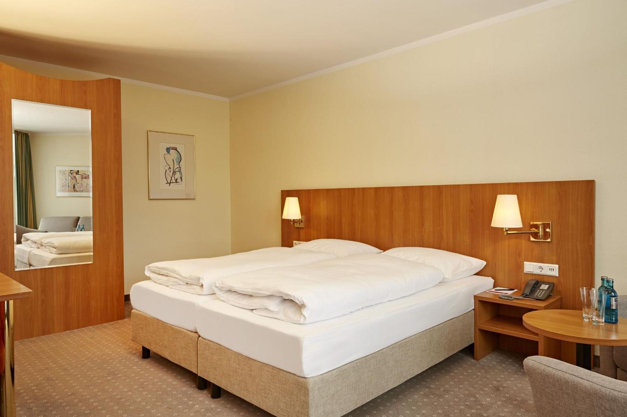 Comfort Room valley view "Sonnenberg"