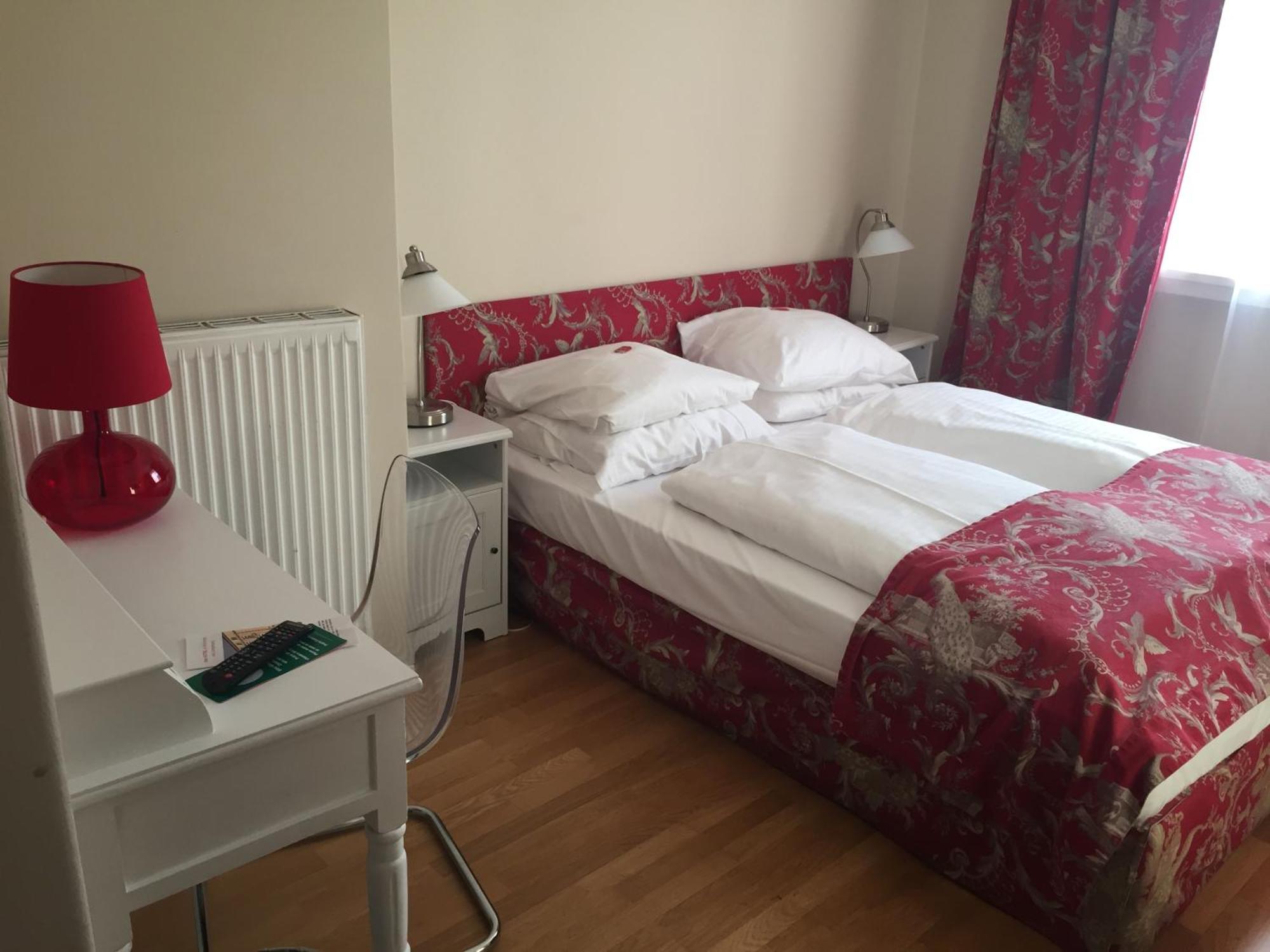 Basic Double or Twin Room