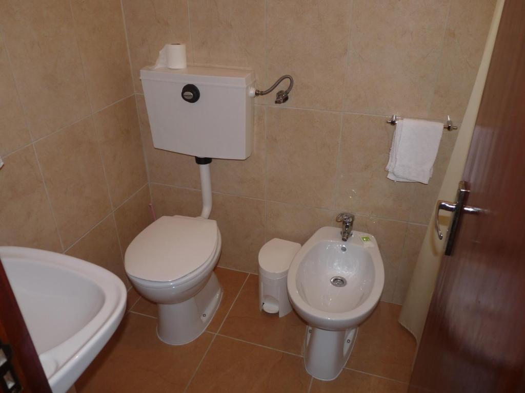 Quarto Duplo com Cama Extra