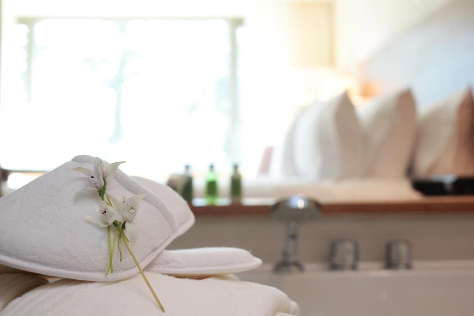 Twin Deluxe Room