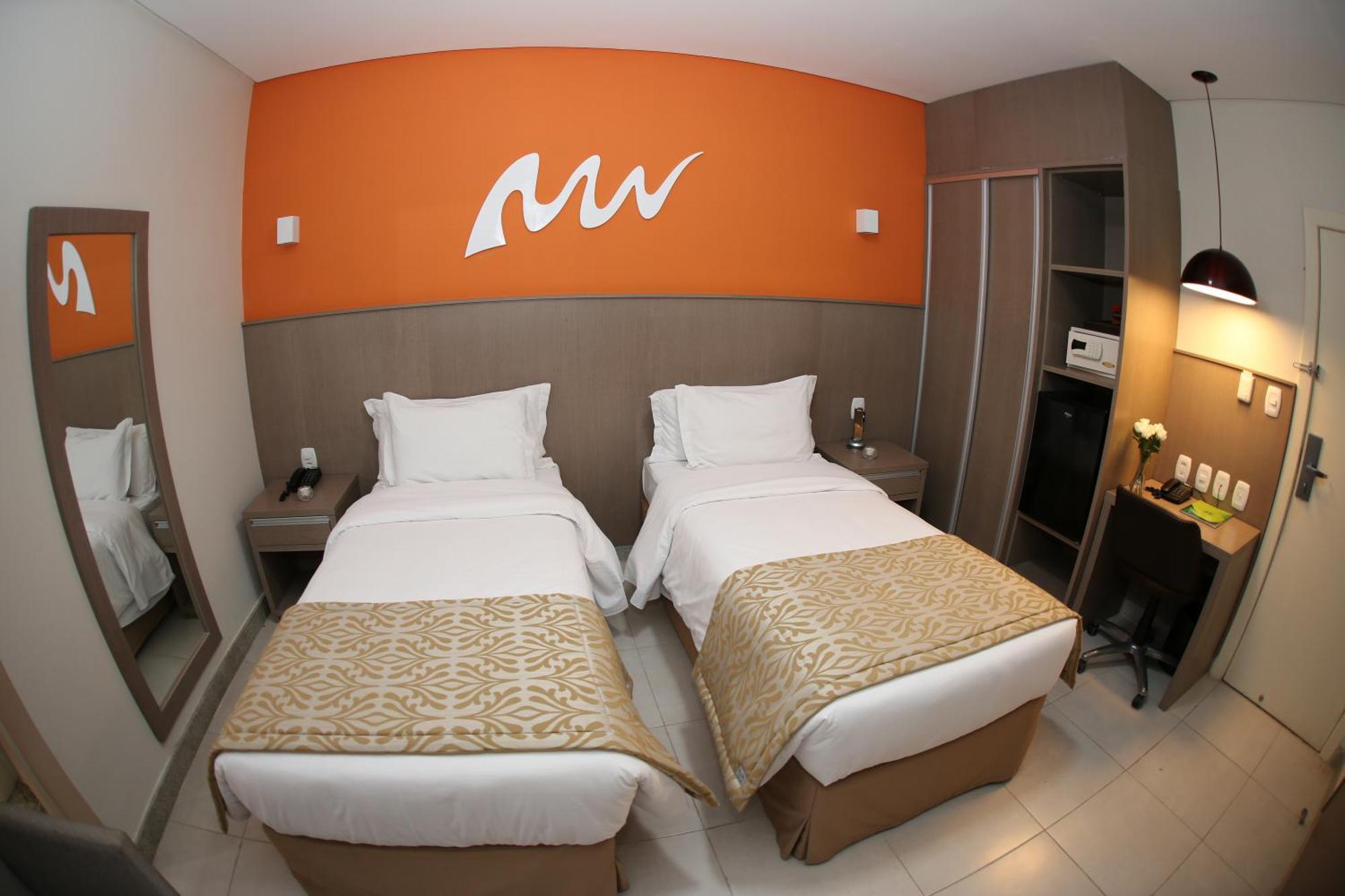 Deluxe Single Twin Room