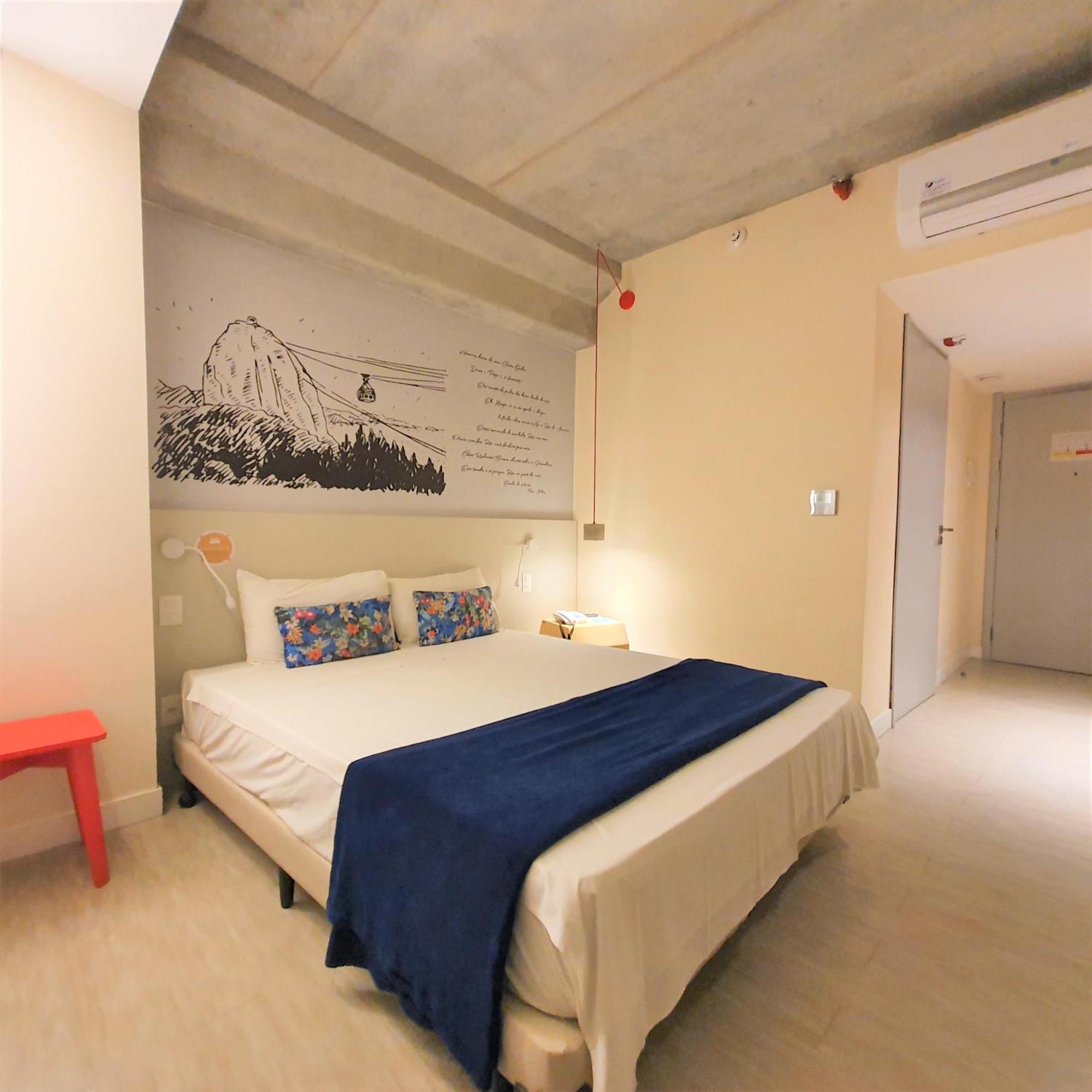 Quarto Superior com 3 Camas de Solteiro,1588259703:JPEG