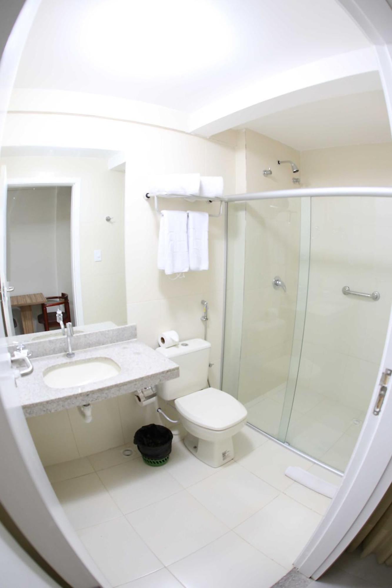 Quarto Duplo Cama de Casal