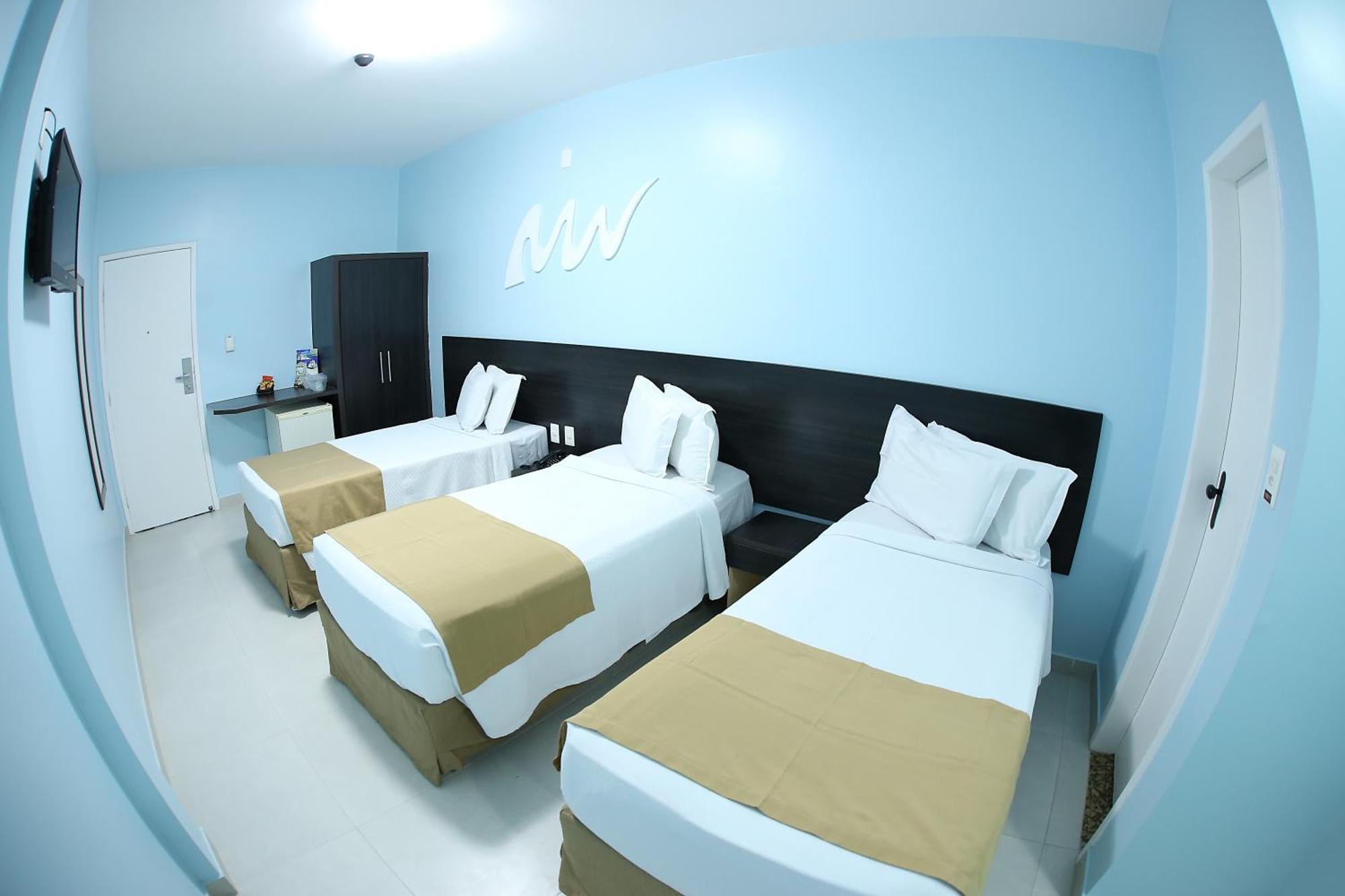 Triple Room Three Single Beds