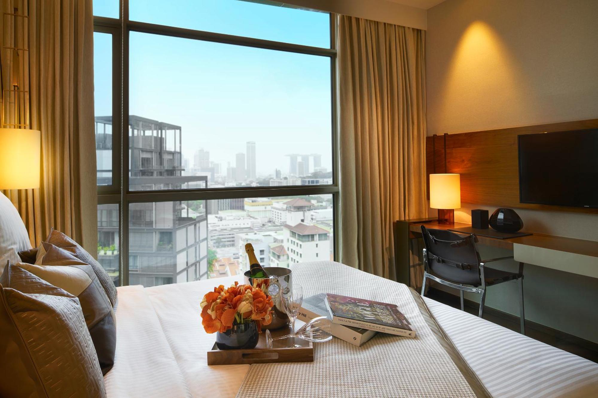 One-Bedroom Pierre Suite