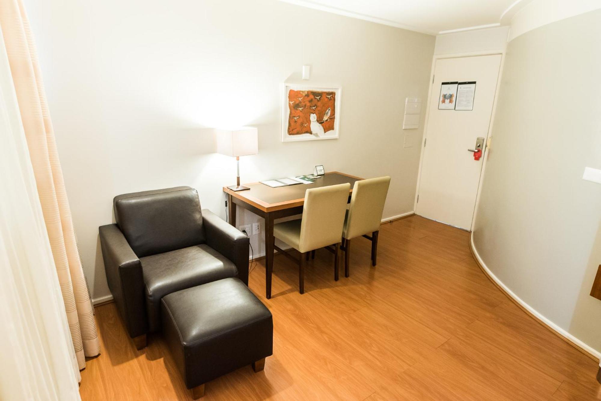 Executive Queen Room