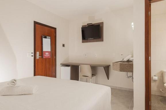 Quarto Duplo Standard