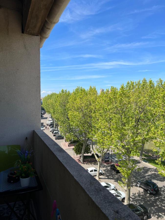 Studio Balcony