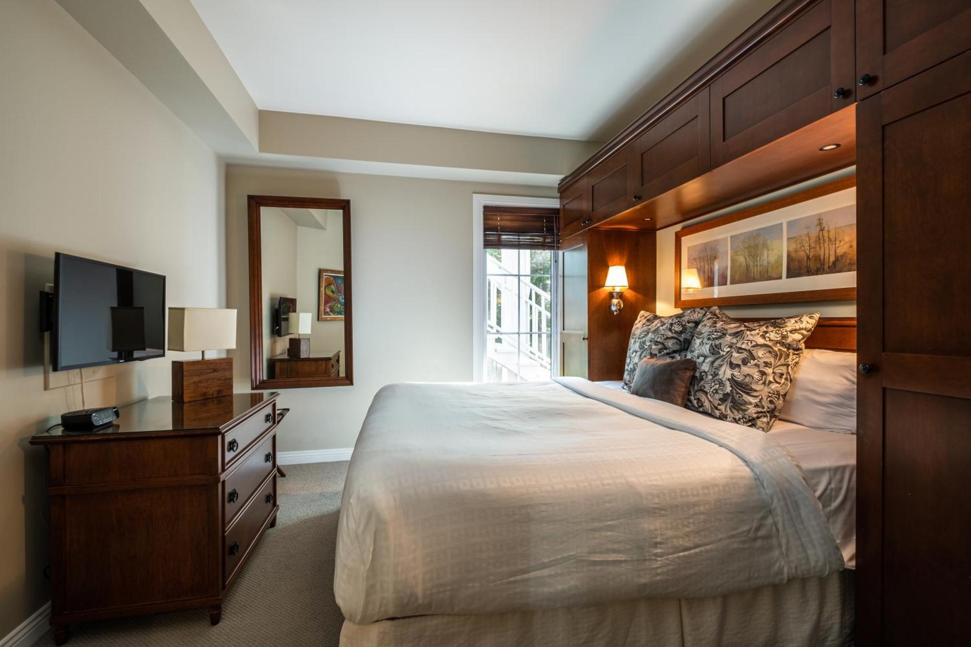 Two-Bedroom Family Suite