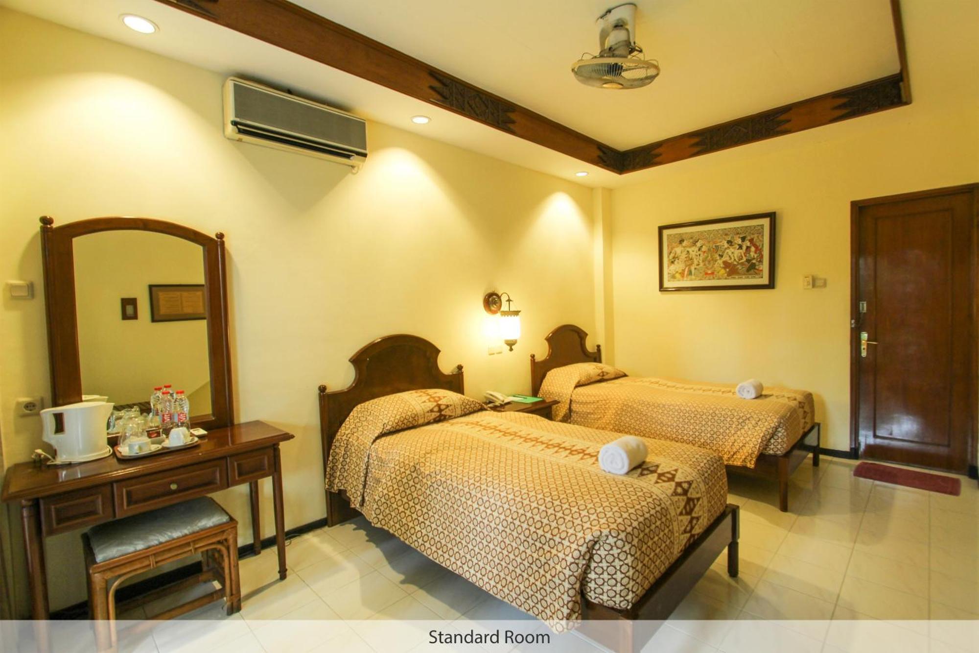 Superior Double or Twin Room Garden View