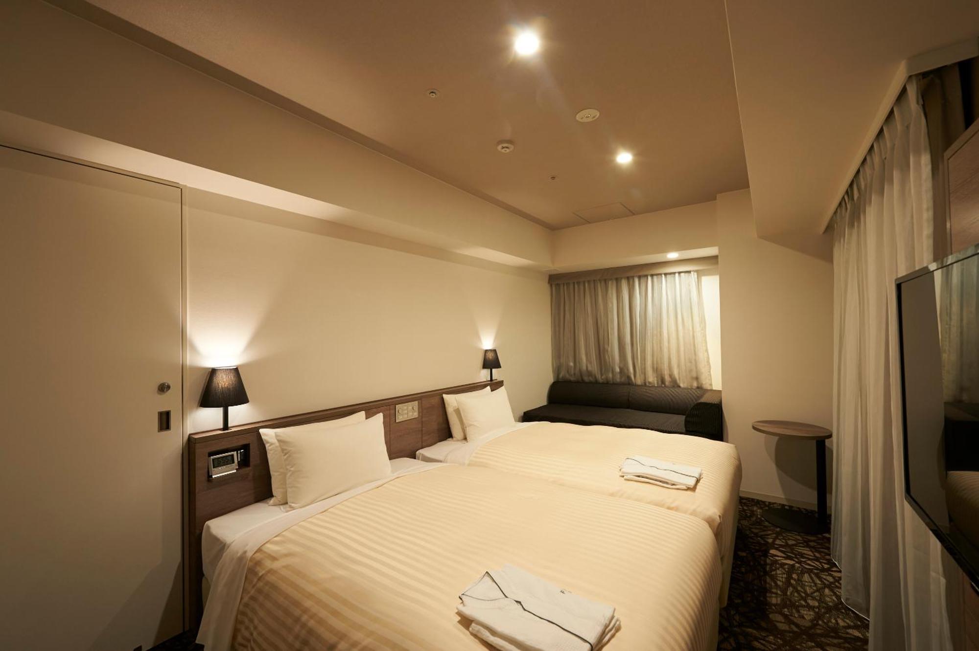 Premium Twin Room Non-Smoking,1222413517:JPEG