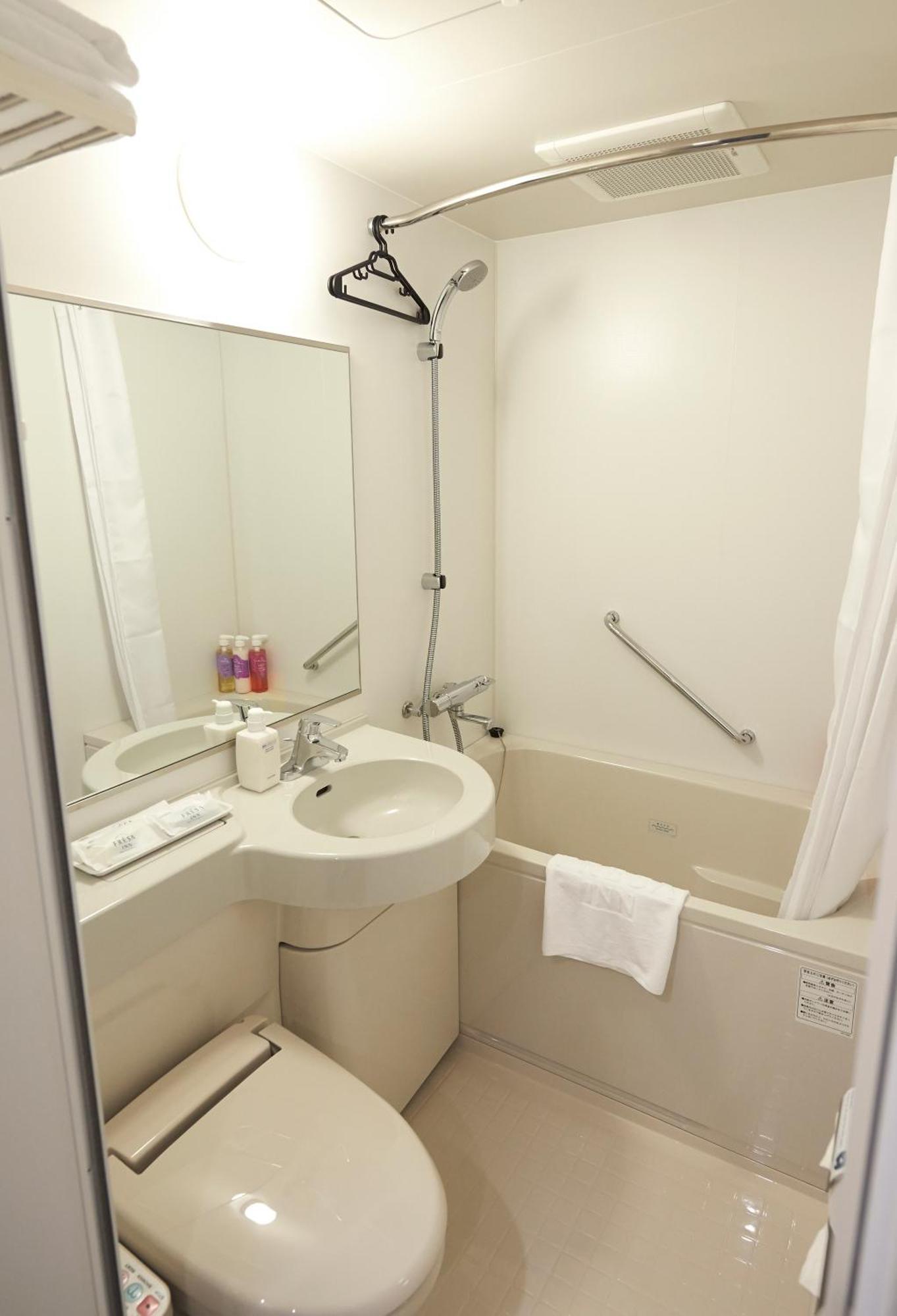Standard Twin Room Non-Smoking