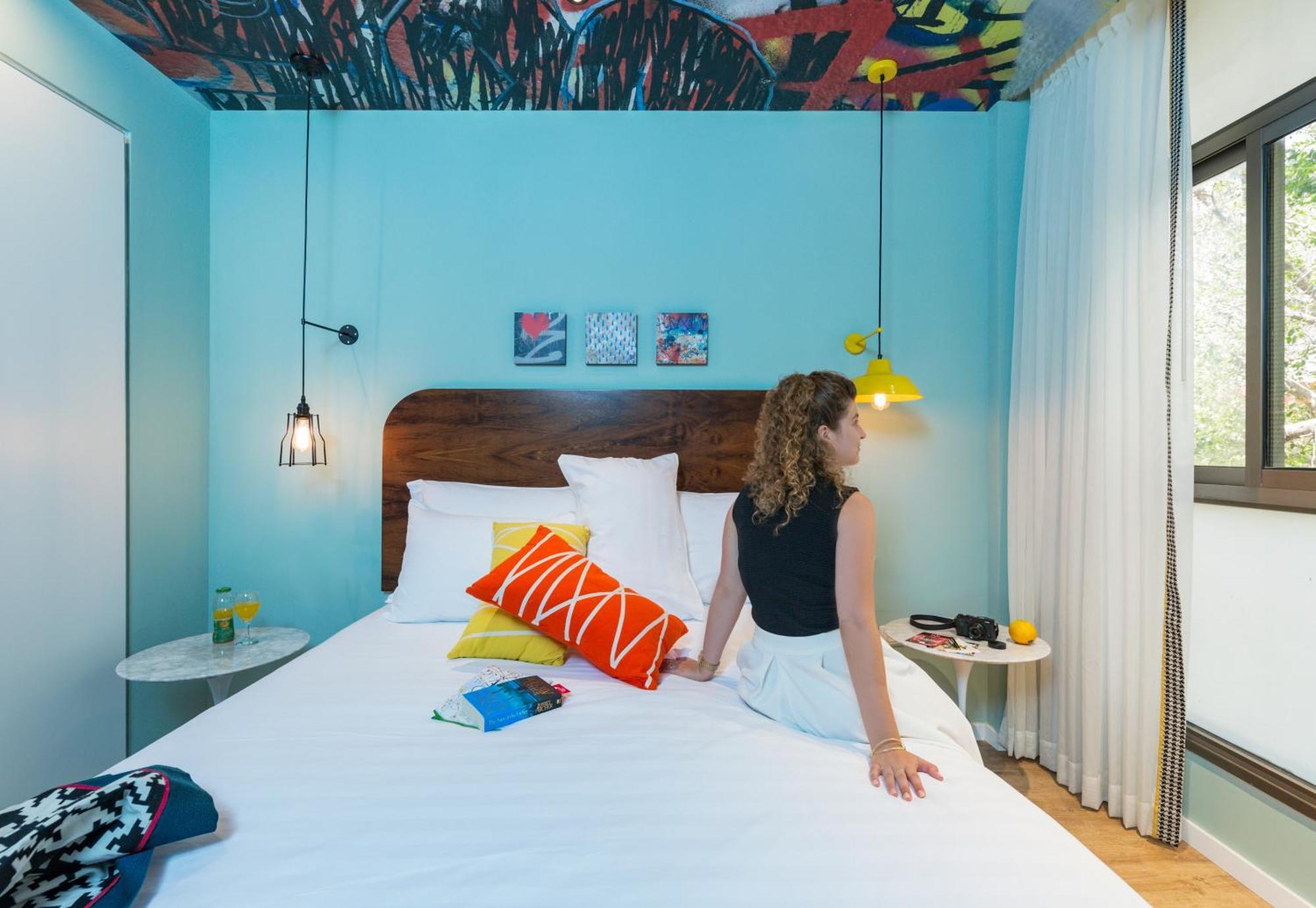 Twin Urban Room