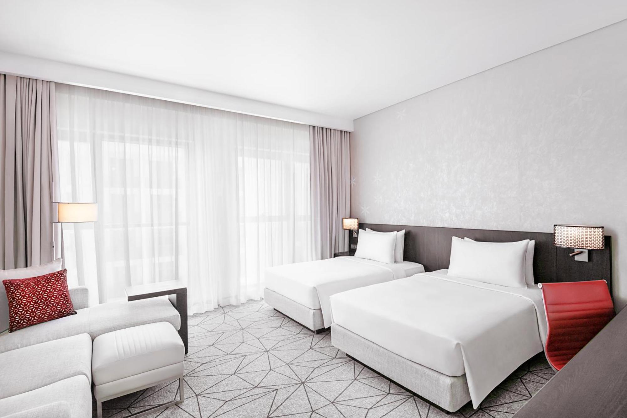 Twin Room Sofa Bed & on F&B