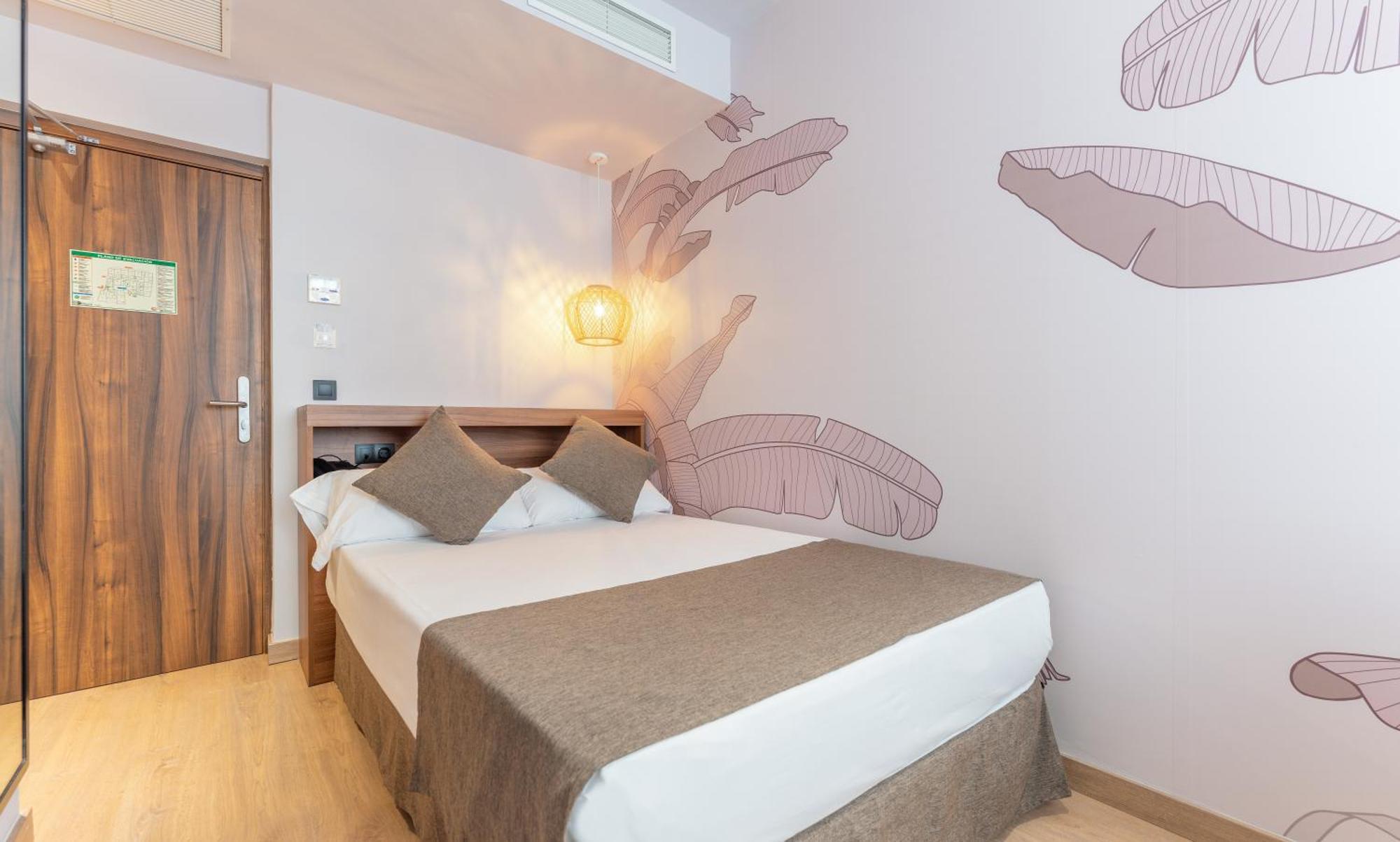 Single Room,1224143251:JPEG