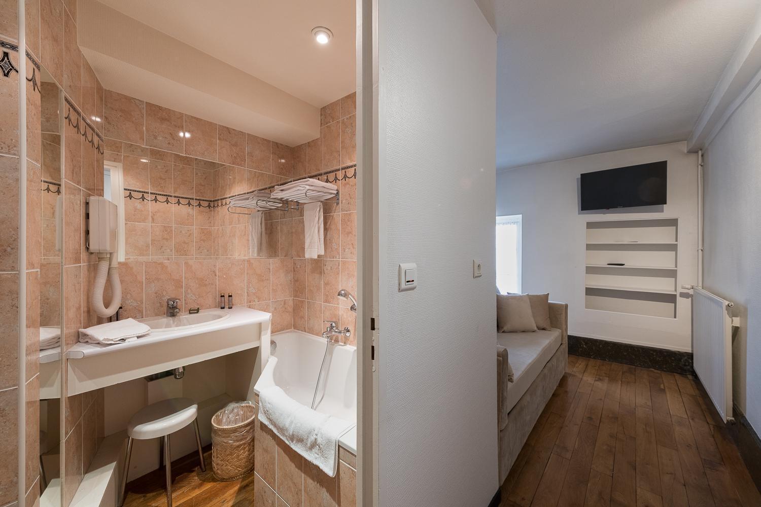 Superior Quadruple Room