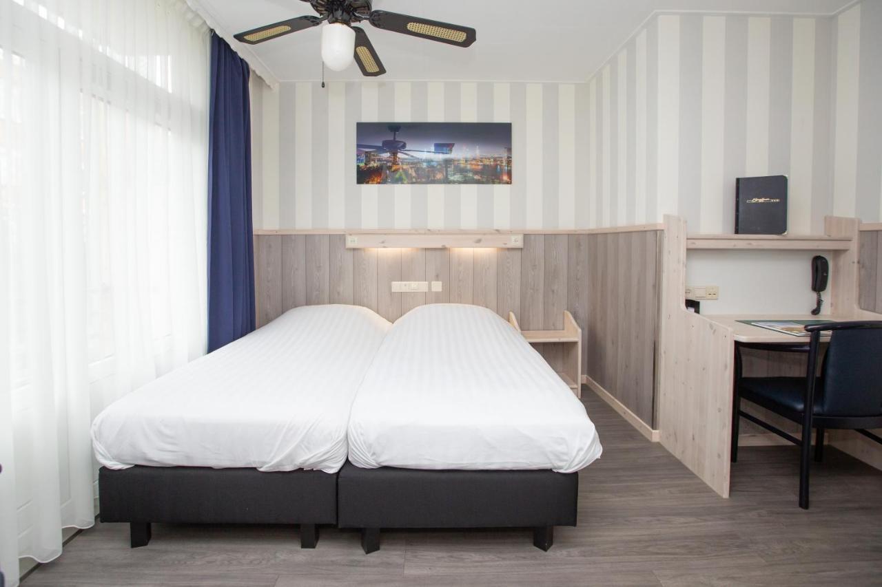 Standard Double Room,509473908:JPEG