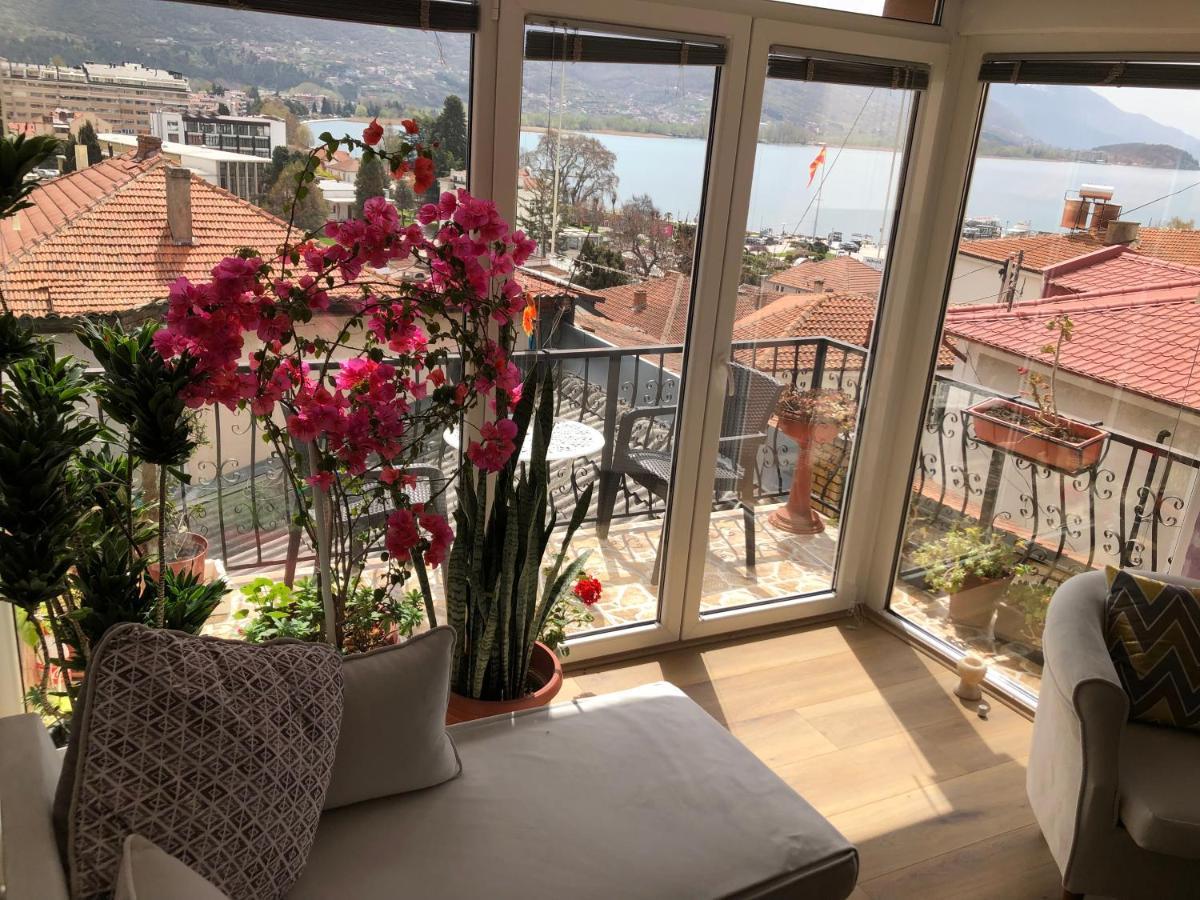Apartment Lake View