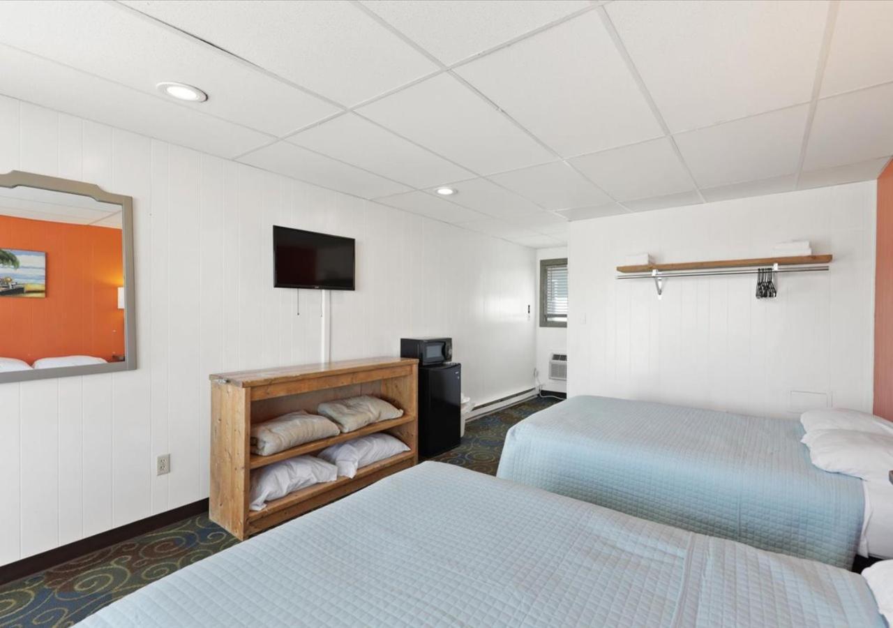 Standard Room Two Double Beds