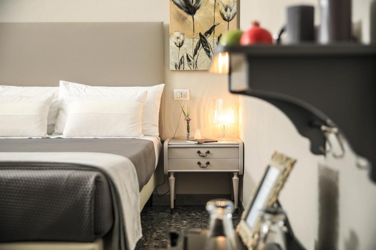 Deluxe Queen Room Two Queen Beds