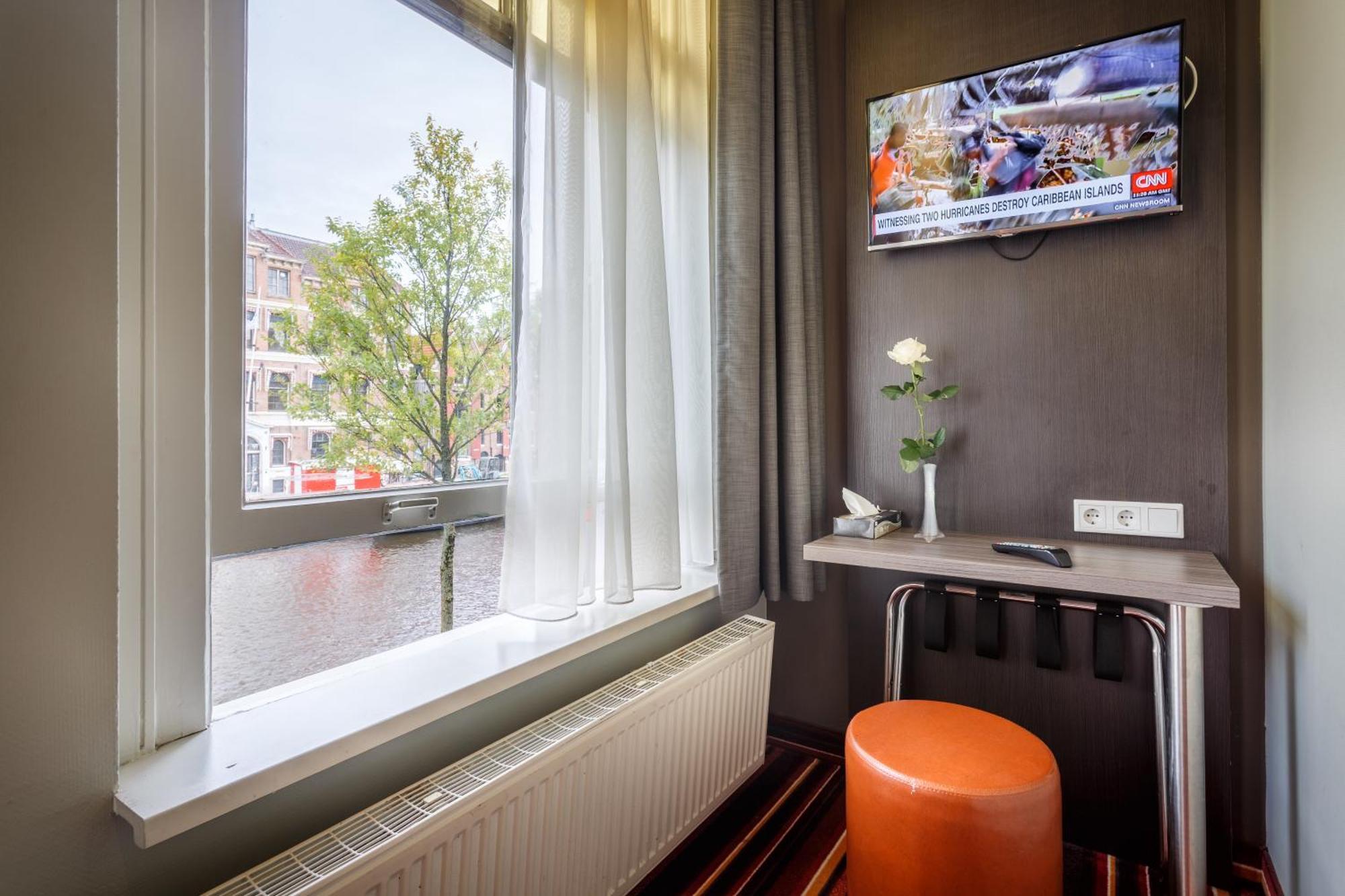 Double Room Canal View
