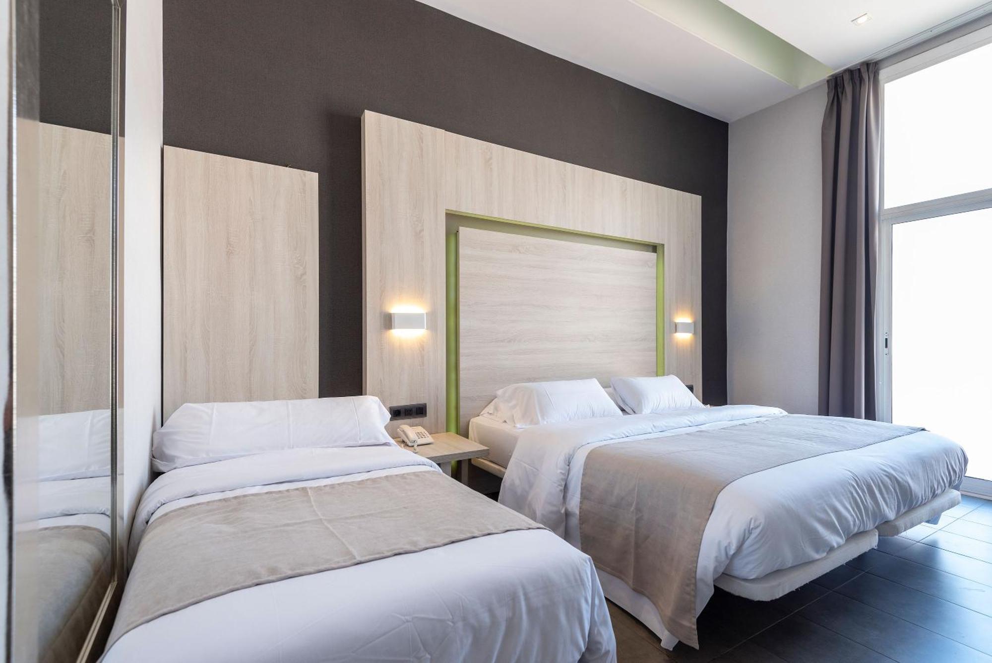 Triple Room Balcony