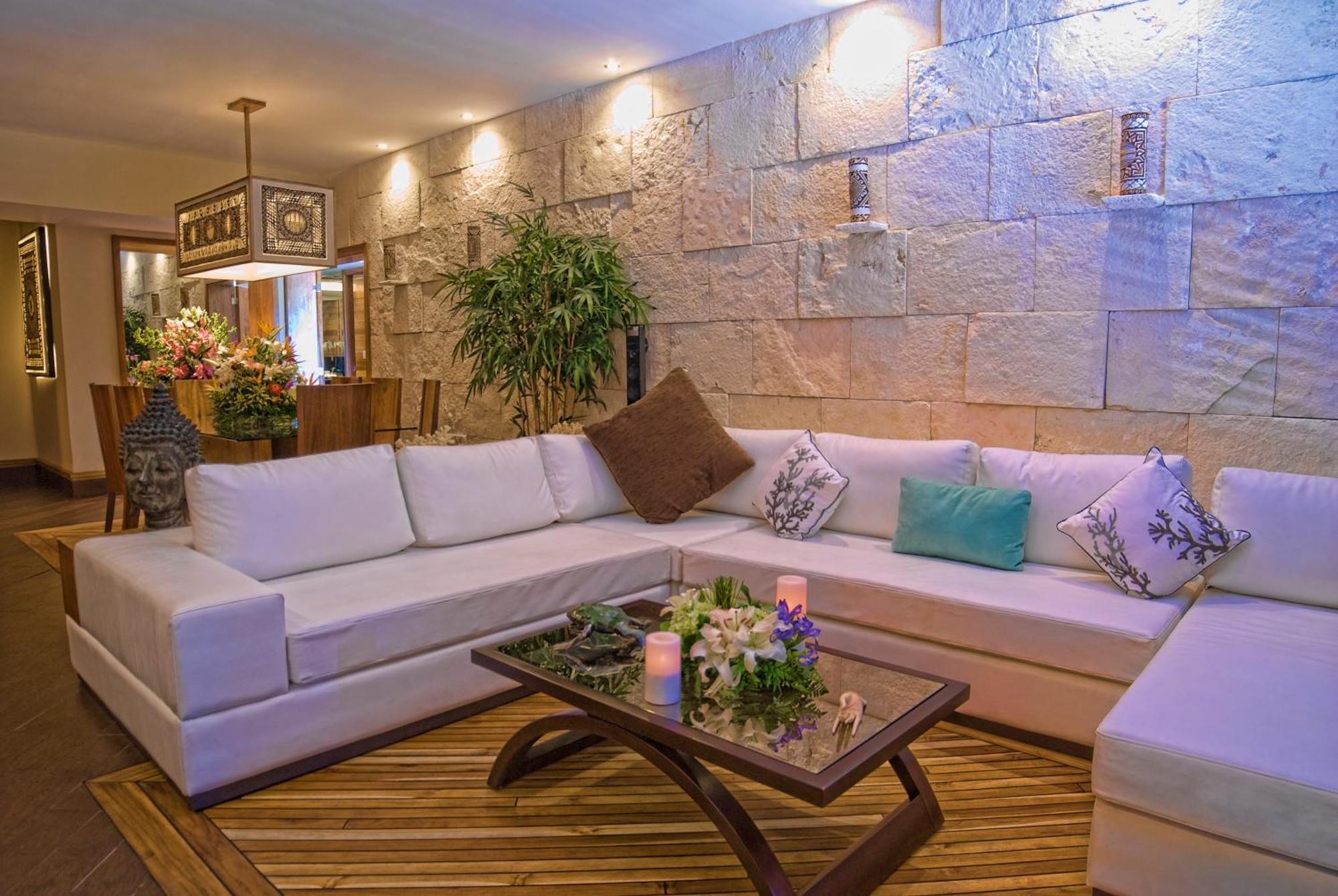 La Divina Two Bedroom Penthouse Suite Rooftop Private Pool