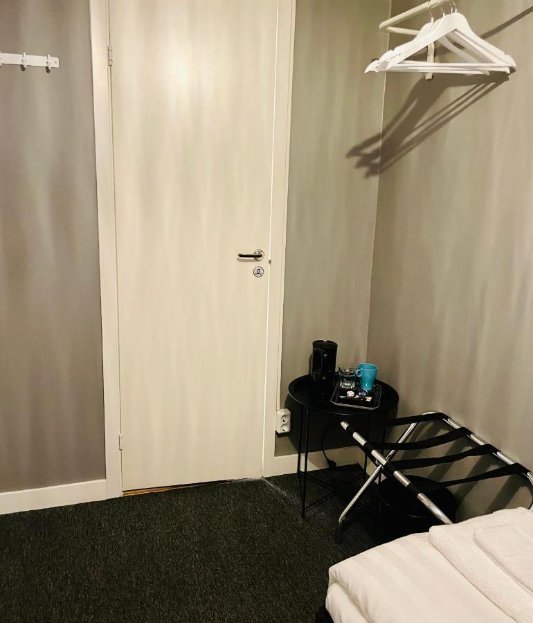 Budget Single Room No Window