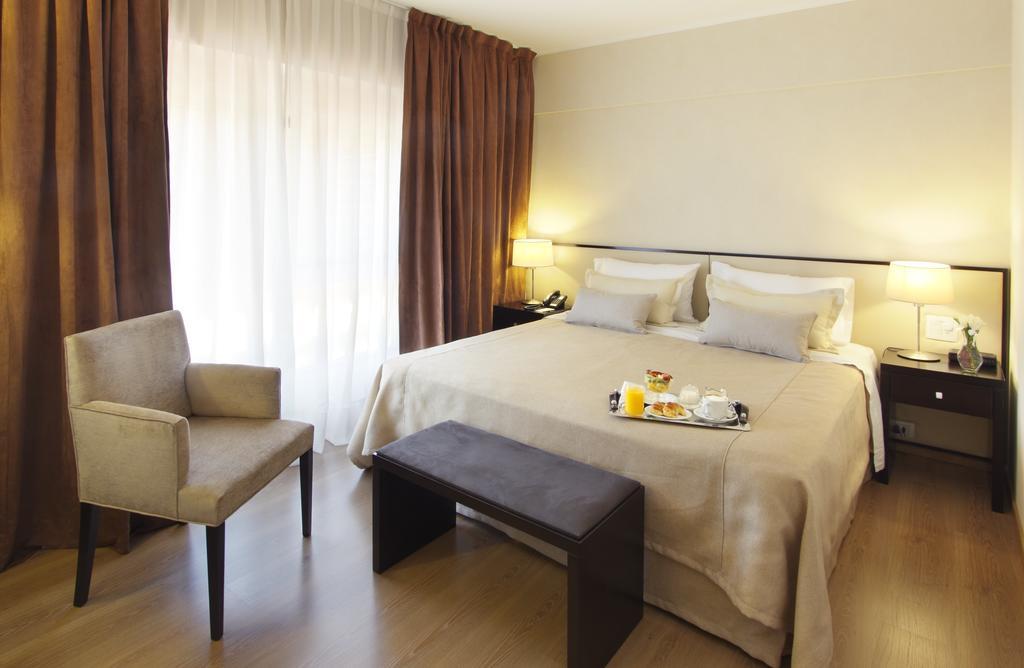 Quarto Duplo Superior com Vista Cidade