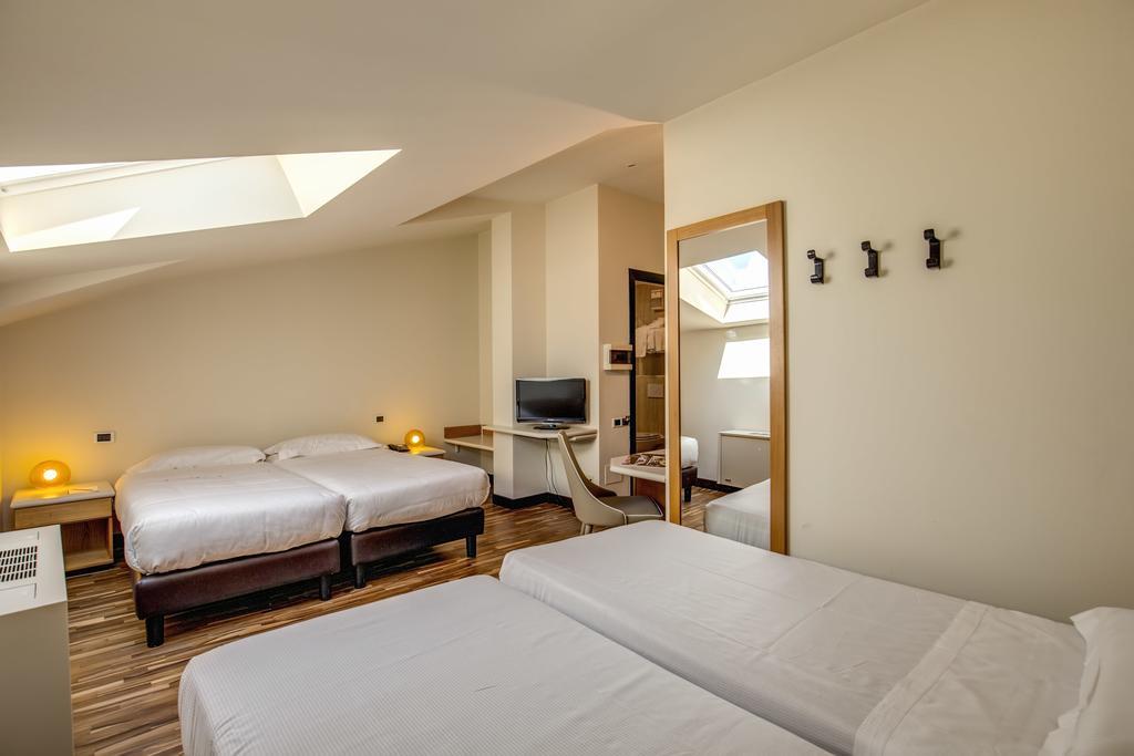 Vierbettzimmer