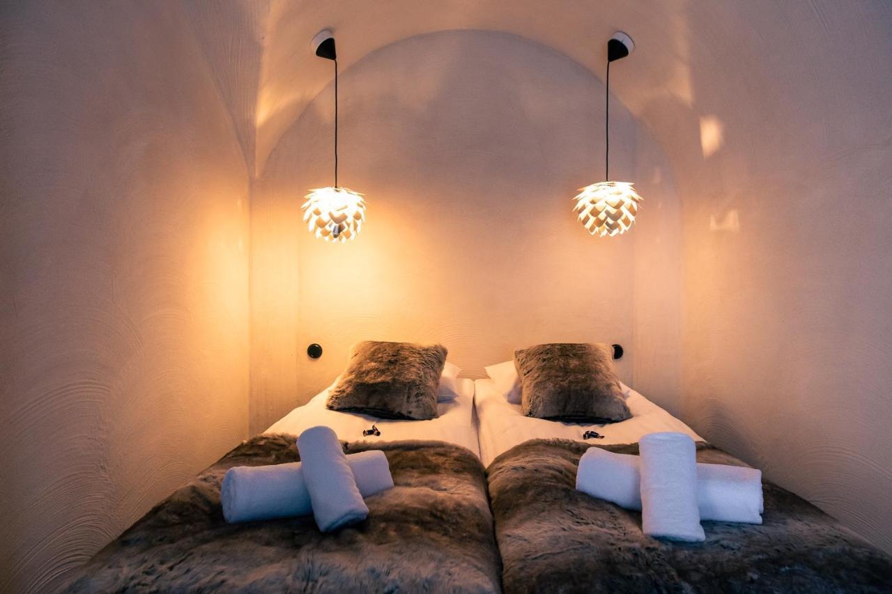 Apukka Lakeview Suite