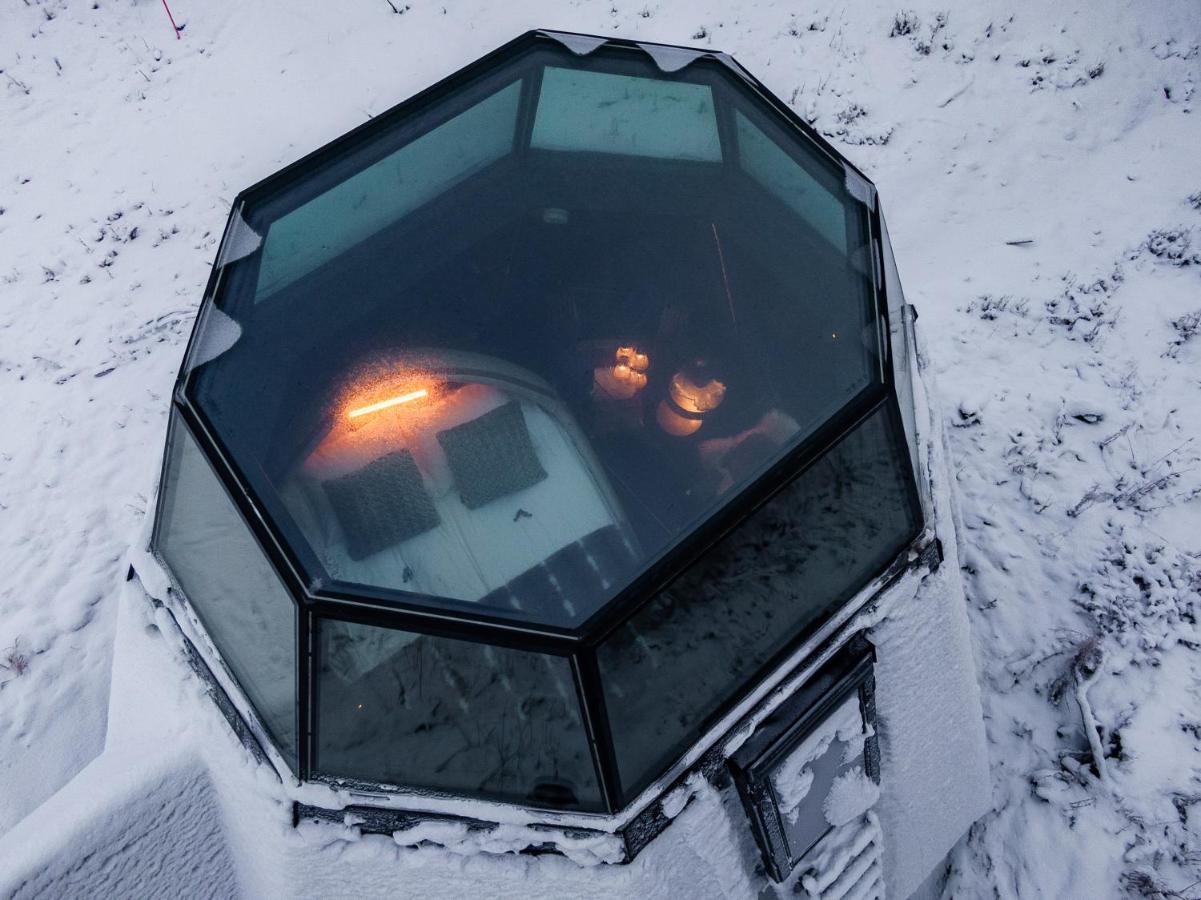 Komsio Glass Igloo Suite