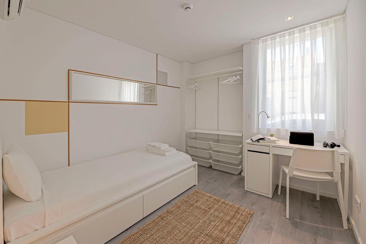 Single Room Private Bathroom