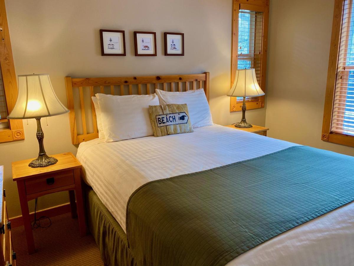 Queen Suite Sofabed 1st Floor Pets Allowed