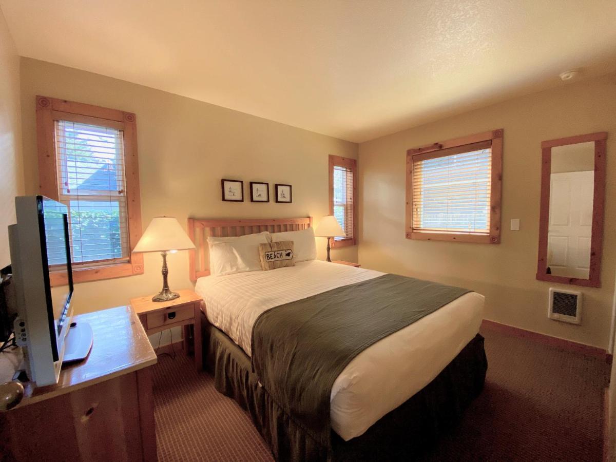 Queen Suite Sofabed 2nd Floor Pets Allowed