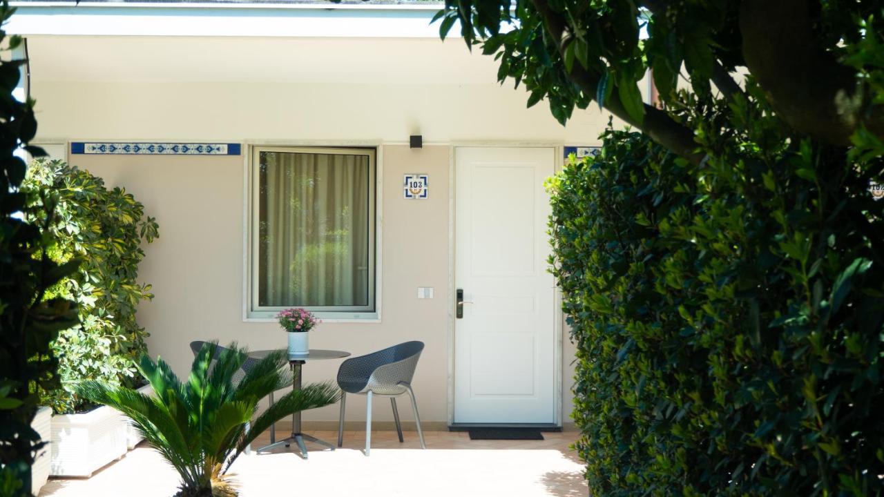Superior Double Room Patio