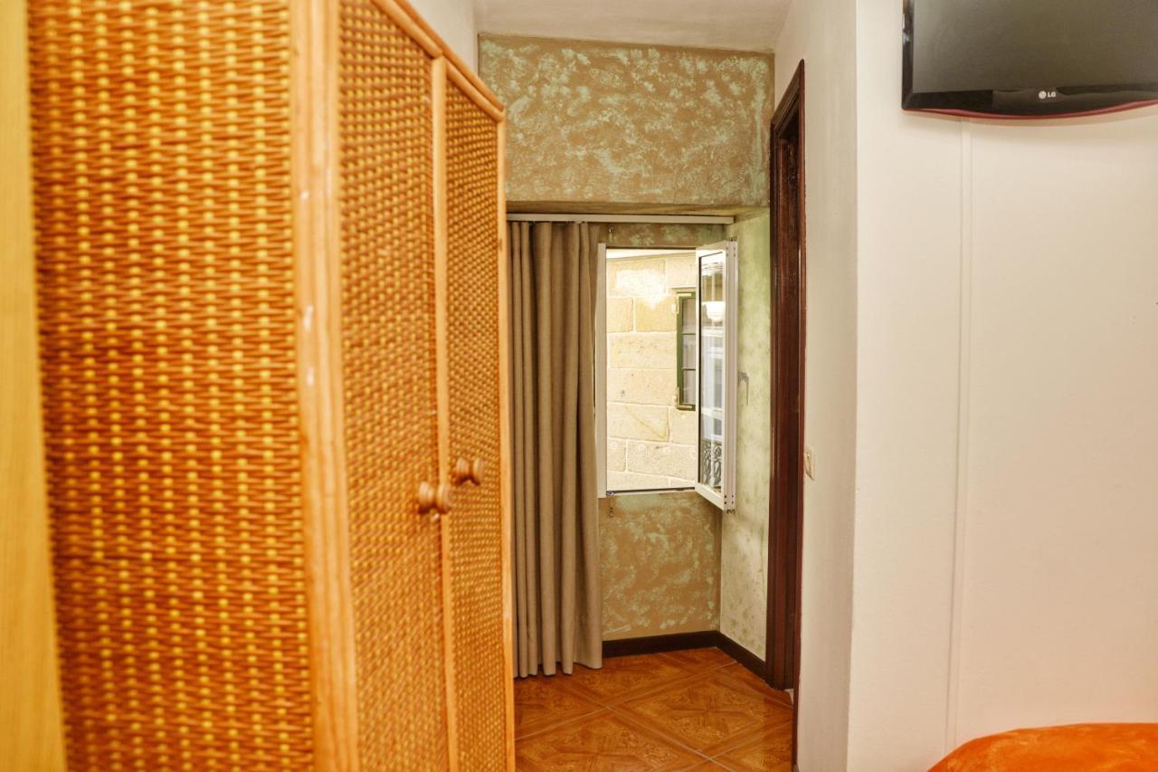 Single Room Bathroom