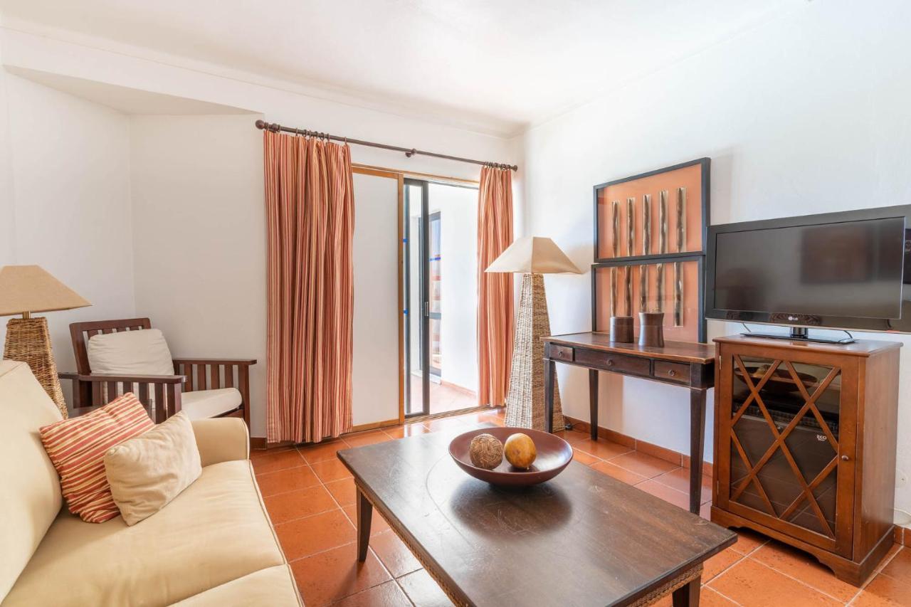 Suite com Vista da Piscina