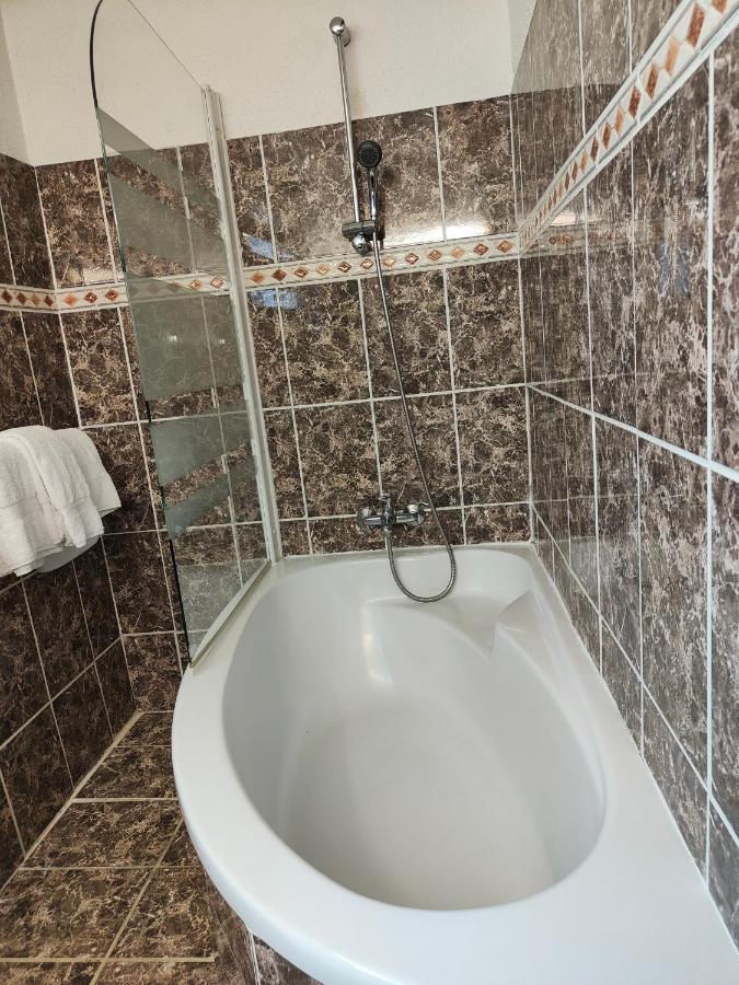 Family Room Bath