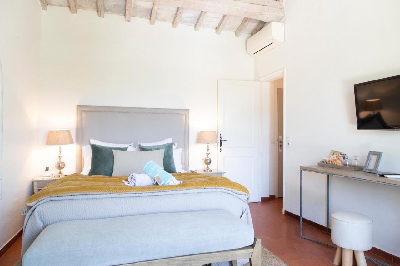 Deluxe Double Room Pool View