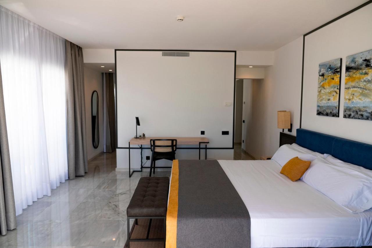 Suite Balcony Sea View