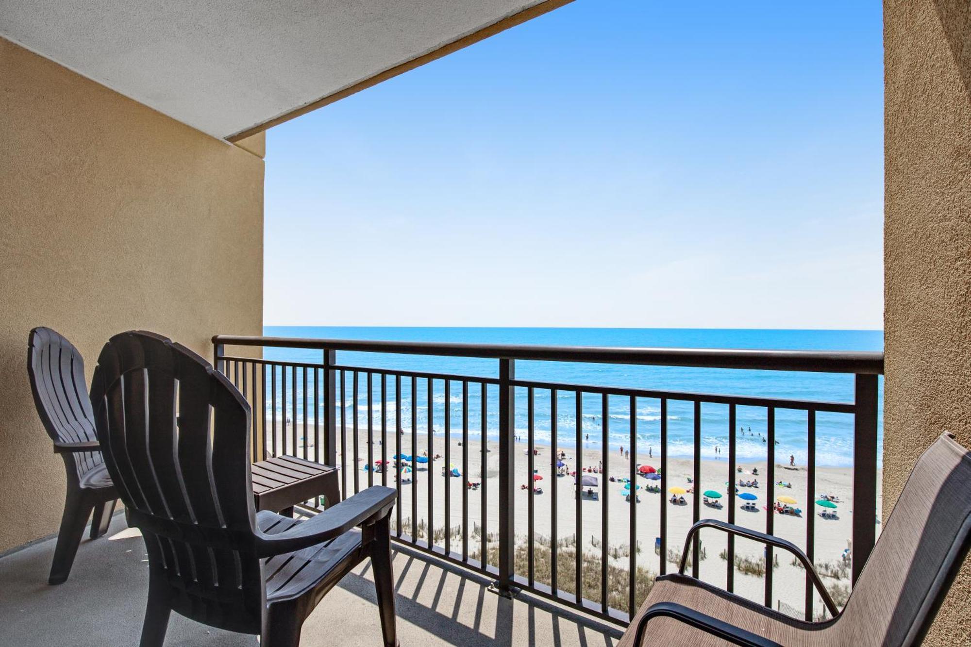 One-Bedroom Suite Ocean Front