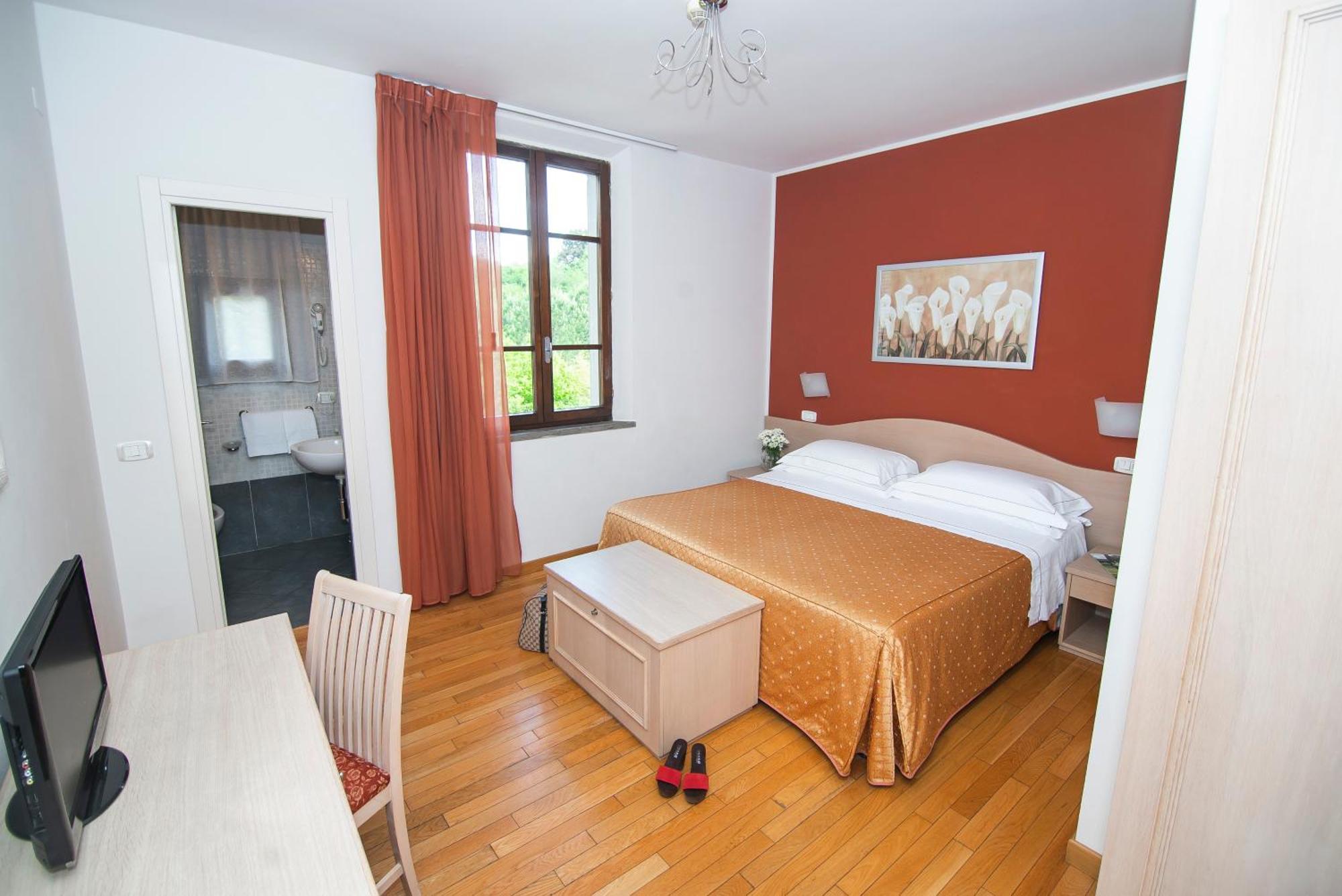 Double Room Garden Side