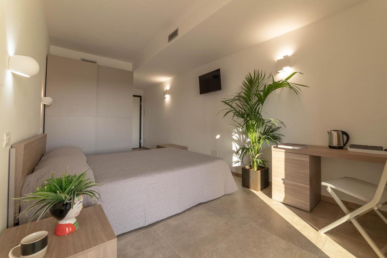 Double Room Garden View