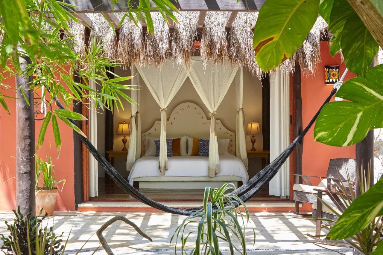 Habitación Deluxe con vistas al jardín y bañera de hidromasaje