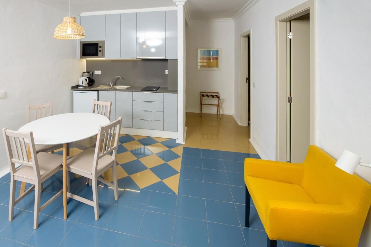 Apartamento com 1 Quarto
