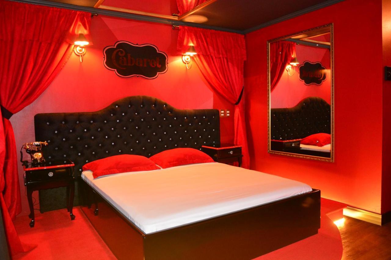 Double Room Hot Tub